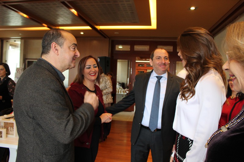 Le Bazar annuel de St Vincent de Paul Cornet Chehwan